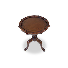 Load image into Gallery viewer, Georgian Pie Crust Wine Table
