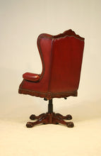 Load image into Gallery viewer, Chippendale Executive Swivel Armchair (276)
